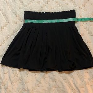 Skirt I am Size XS